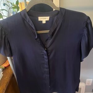 eesome Navy Short-Sleeve Satin V-Neck Blouse